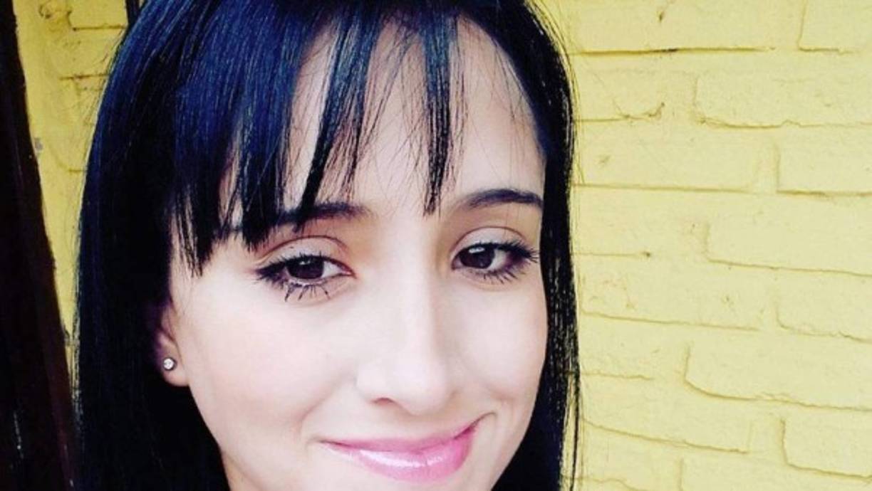 La auxiliar de vuelo Ximena Suárez fue la única miembro de la tripulación que sobrevivió al impacto. <br/><br/>