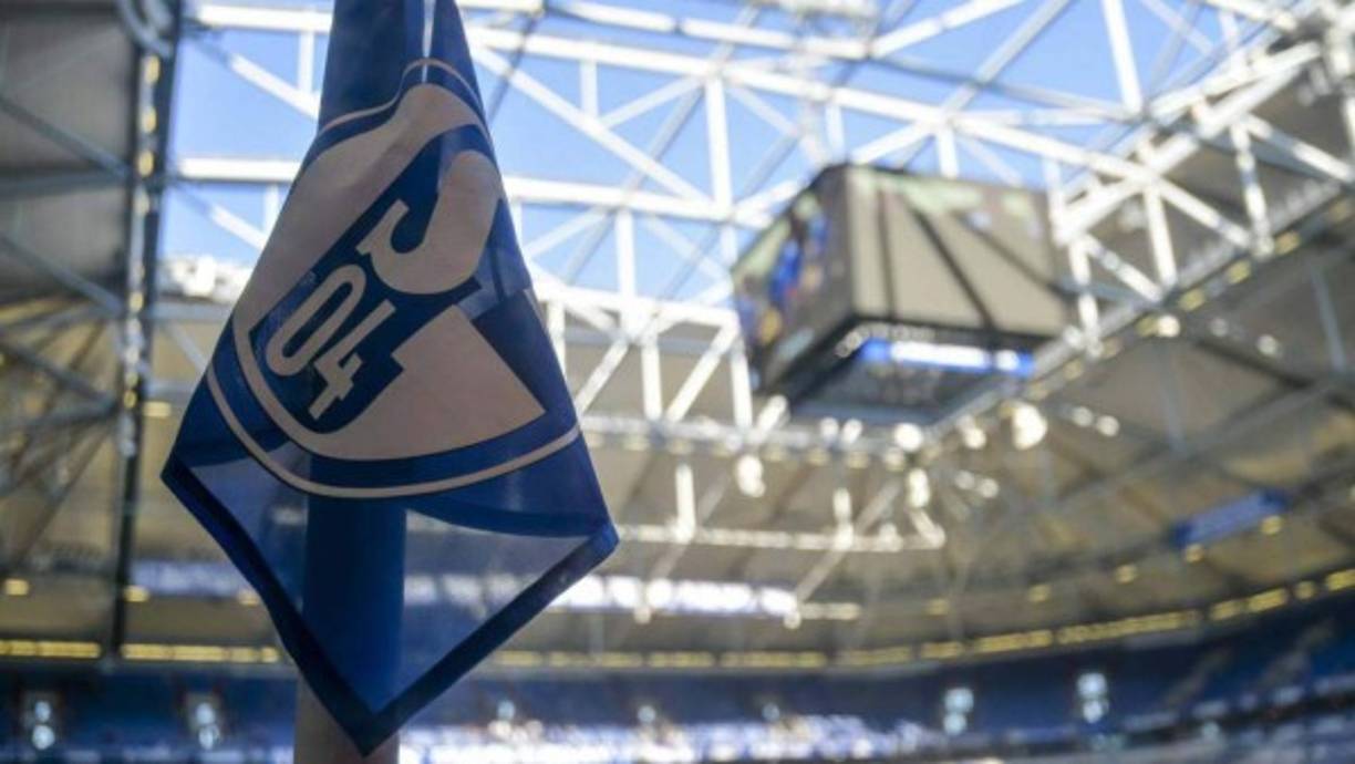 Por ahora el Shalke04 de Alemania no se ha pronunciado ante la noticia de que su exjugador fue encontrado con vida.