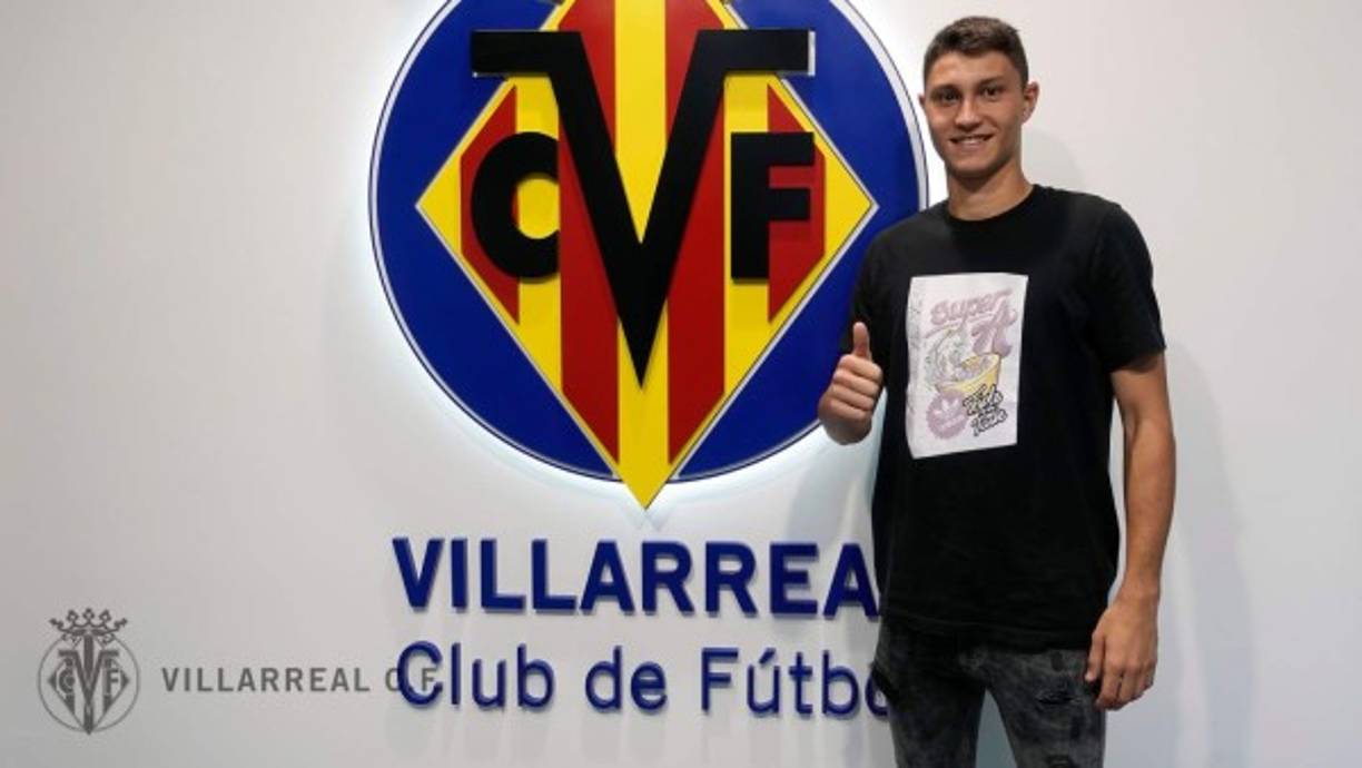 Otra baja en Can Barça. El FC Barcelona ha traspasado al defensa español Jorge Cuenca al Villarreal por 2,5 millones de euros más otros 4 millones en conceptos variables, según anunció este martes el club catalán.<br/><br/>Además, la entidad azulgrana se asegura en la operación, una opción de recompra y el 20% de un futuro traspaso del central madrileño.