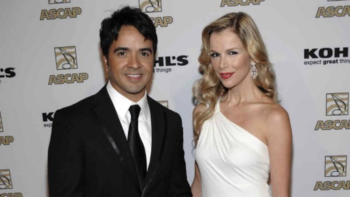 Lo cierto es que Fonsi y Adamari se separaron en el 2009, después de tres años de matrimonio. <br/>