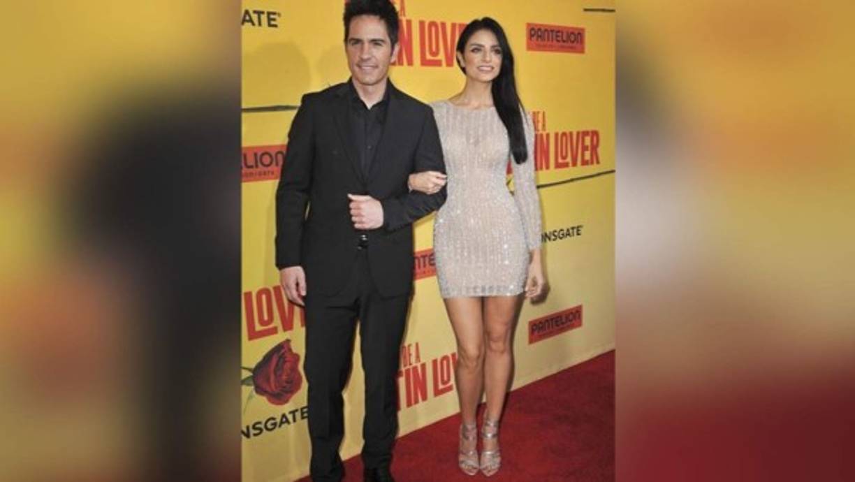 Aislinn Derbez, hija de Eugenio Derbez, tiene a todos atónicos al lucir sus curvas en traje de baño. Pero, lo que también ha causado furor es el comentario que le hizo su esposo Mauricio Ochmann.