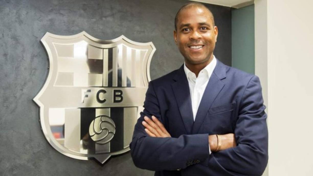 Patrick Kluivert: El holandés actualmente trabaja al frente de la reserva del Barcelona. Cuenta con el carácter y el conocimiento suficiente como para plantase delante del vestuario azulgrana sin ser cuestionado por los referentes.