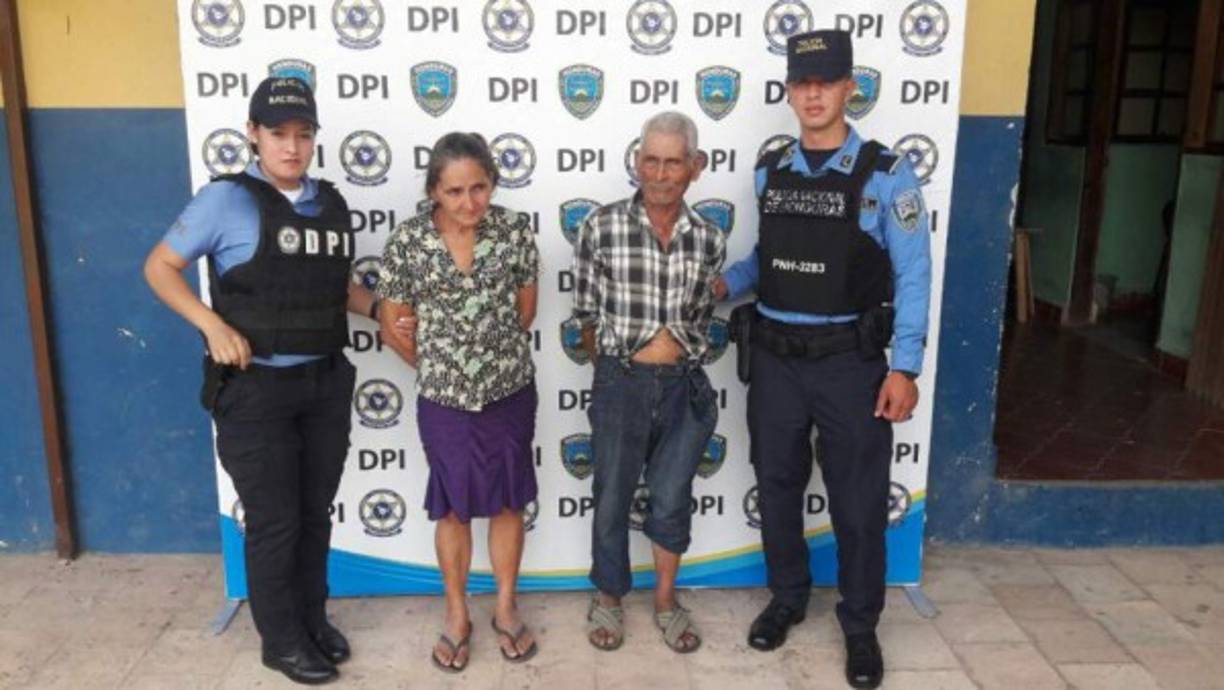Anastacio Espinoza Palucho, de 80 años, y Lucía Espinoza Palucho (48), fueron detenidos como autores de una violacion en perjuicio de una menor de edad.