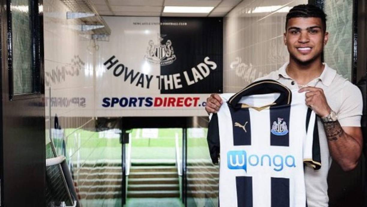El defensor DeAndre Yedlin firma un contrato de cinco años con el Newcastle. El internacional estadounidense de 23 años llega procedente del Tottenham, aunque la temporada anterior jugó cedido en el Sunderland.