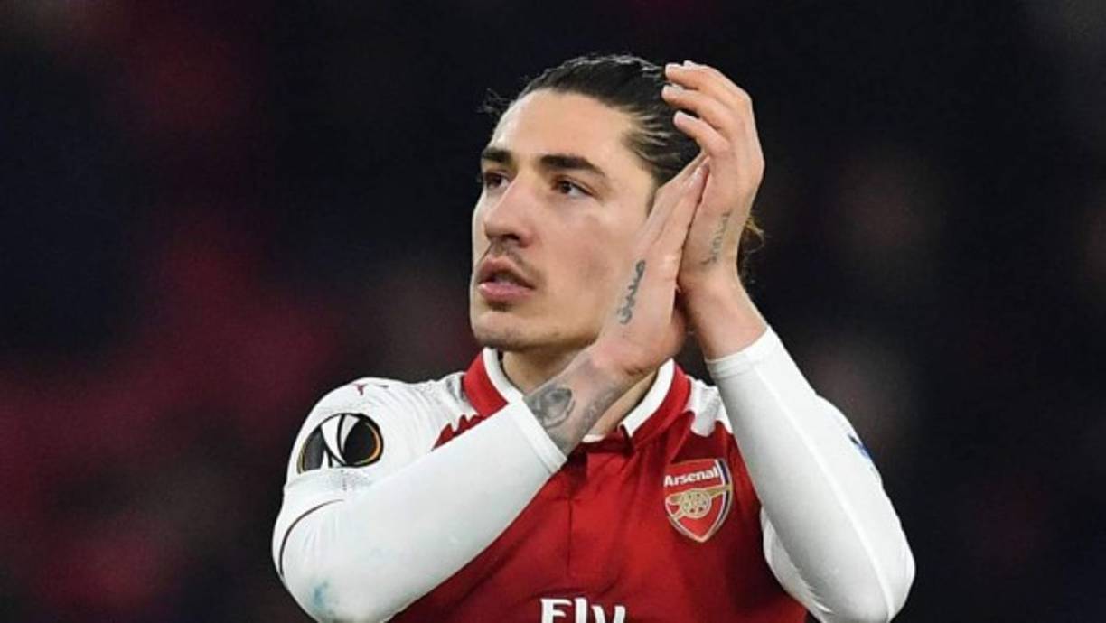 Bellerín: Según RMC Sport, el lateral español habría sido ofrecido al PSG. El catalán ocuparía el puesto de Thomas Meunier, ahora en el Borussia Dortmund.