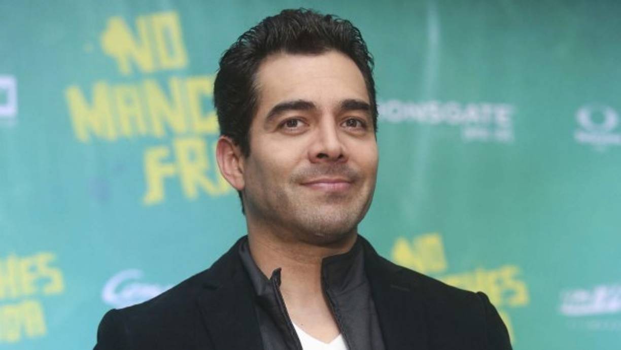 Omar Chaparro‏: 'Se sintió muy fuerte el temblor. ¿Cómo están todos?'<br/>