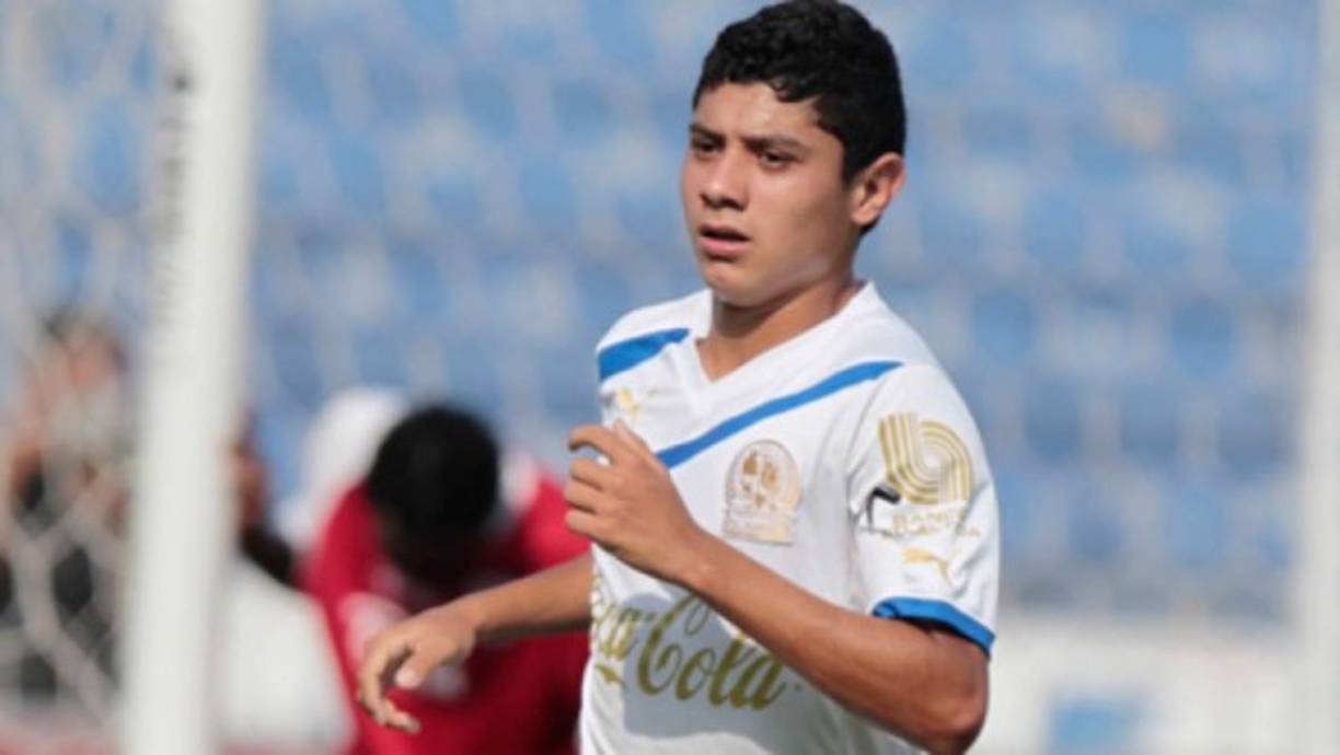 Jonathan Tejda denunció que Fabio de Souza lo lesionó en uno de los entrenamientos del Olimpia.