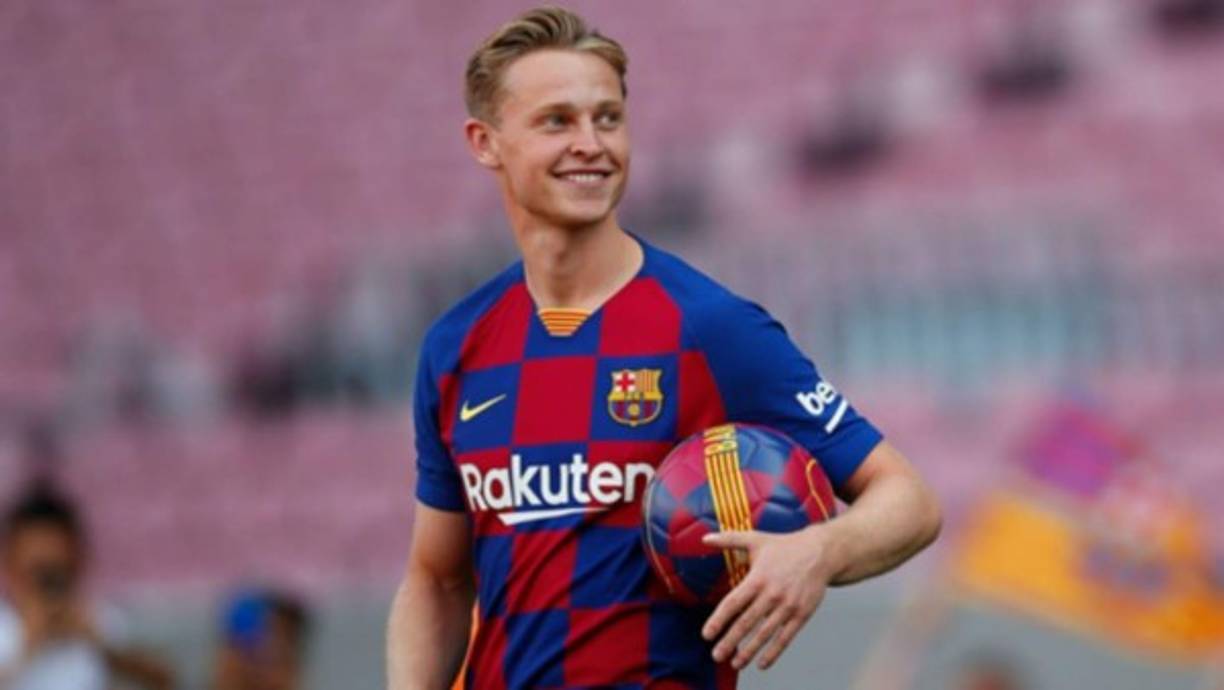 Frenkie de Jong: (Centrocampista holandés que milita en el FC Barcelona, fue una de las figuras del Ajax en la campaña pasada)
