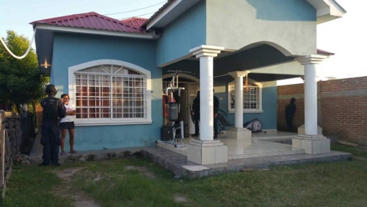 Marco Antonio Flores Gonzáles, presunto socio de Orlando Pinto Espino quien está preso en Guatemala por el delito de tráfico ilícito de drogas, fue capturado este miércoles por ser sospechoso del delito de lavado de activos.