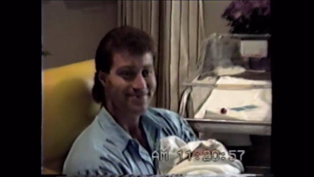 “Su consejero espiritual estuvo con él, le tomó la mano y rezó, 24 minutos después fue pronunciado muerto, indicó Jason Clark”, jefe de gabinete del Departamento de Justicia Criminal en Texas.