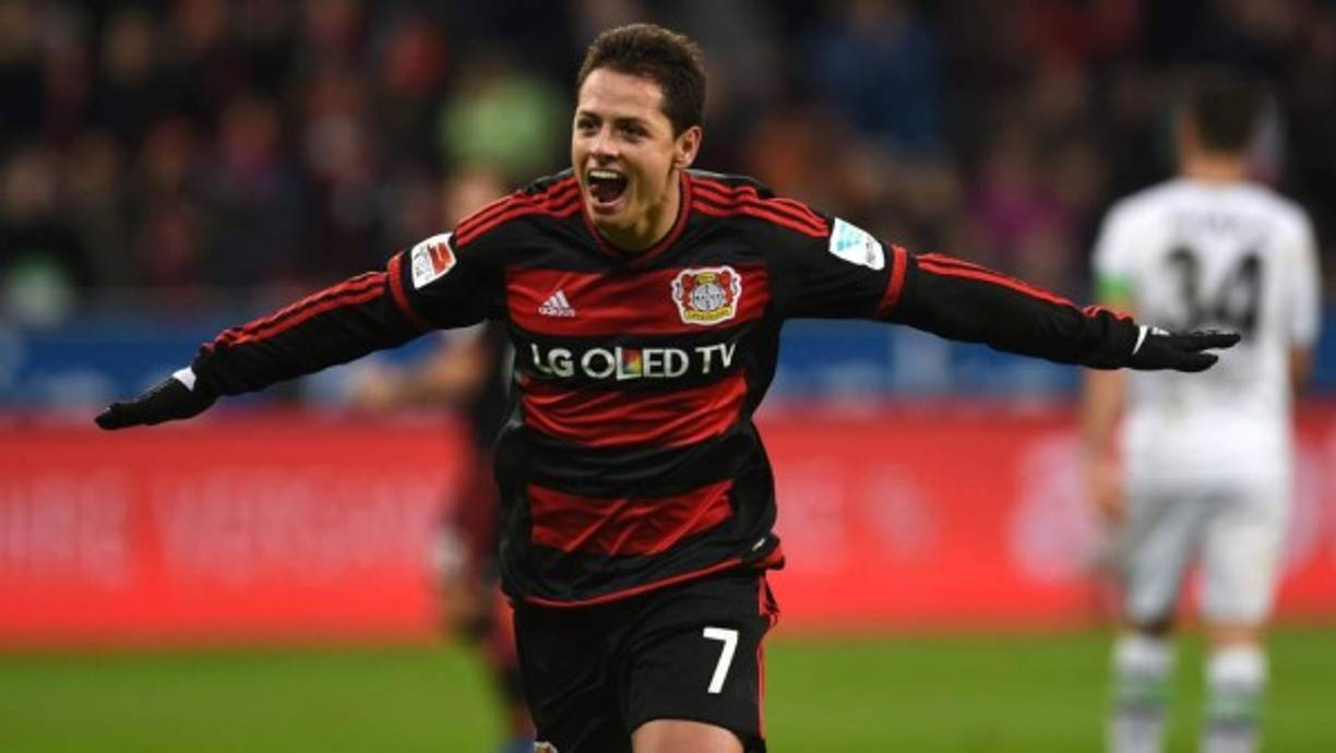 De acuerdo a informacón del diario Bild, el Chelsea está interesado en el delantero mexicano Javier Chicharito Hernández, del Bayer Leverkusen, y podría desembolsar 40 millones por su ficha.