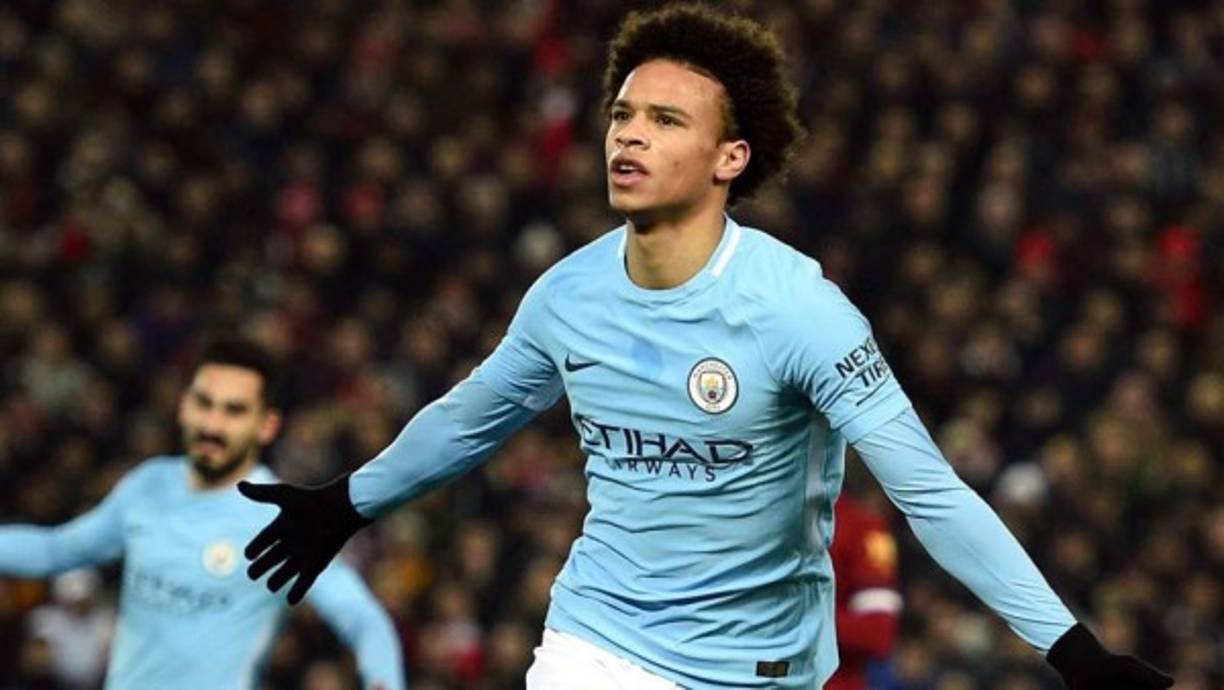 Leroy Sane no renovará con el Manchester City por el momento. Según The Sun, tal y como pretende hacer Gabriel Jesús, el alemán no tiene intención de renovar con el conjunto inglés hasta al menos después del Mundial. Foto AFP