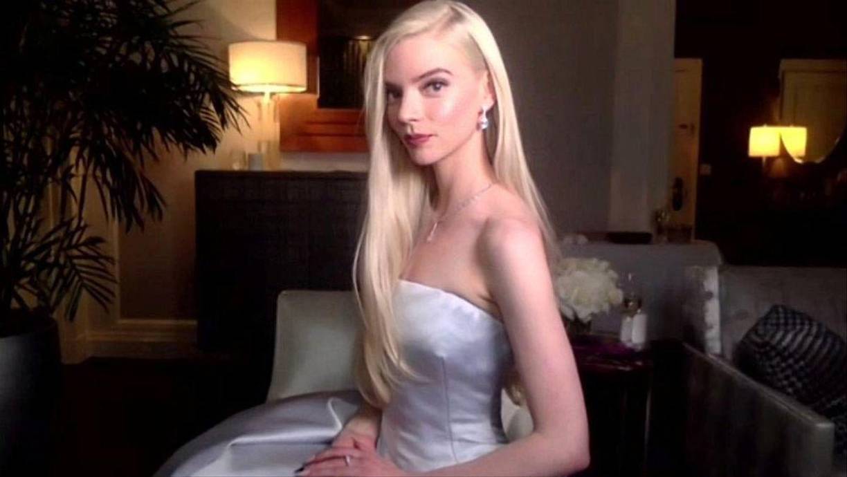 Para Taylor-Joy, de 25 años, usar estas joyas siempre ha sido una forma de autoexpresión.