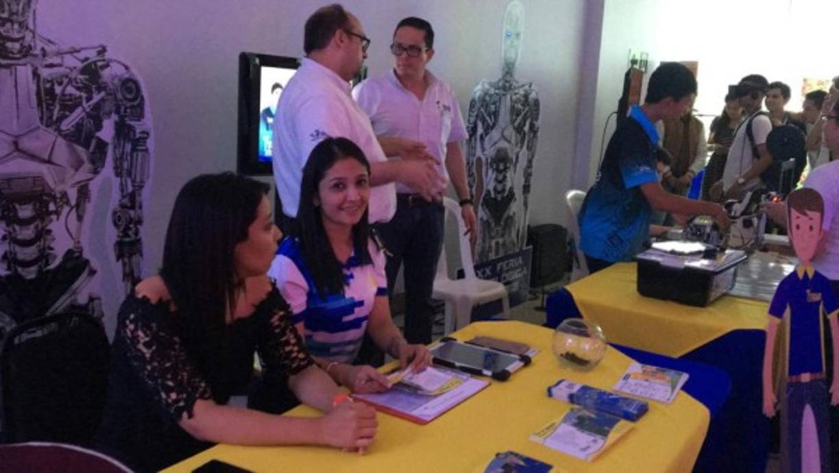 El Instituto Tecnológico de Excelencia Educativa (ITEE) tiene 30 años de ofrecer educación en San Pedro Sula. Su objetivo es formar profesionales capaces de enfrentar los retos del desarrollo industrial, tecnológico y científico.