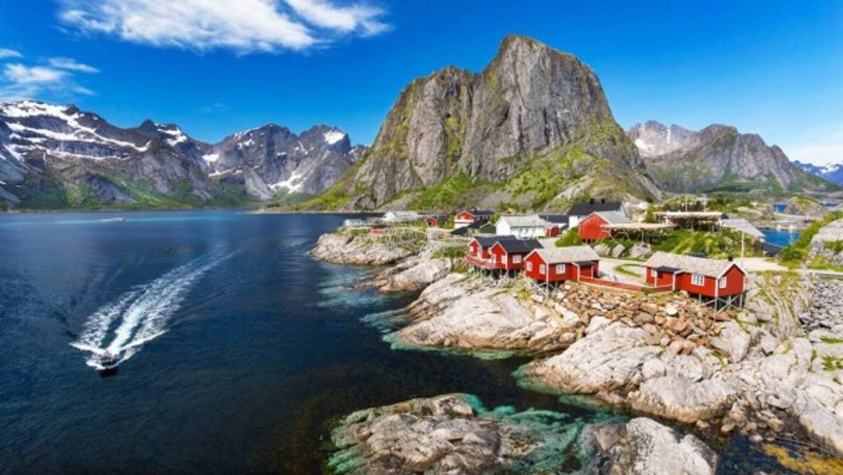 Noruega es el que figura como número uno. Los noruegos tienen muy en cuenta a los hijos y la posibilidad de conciliar trabajo y familia, ya que las mujeres tienen una baja por maternidad de hasta 56 semanas y también, por el nivel educativo de la mujer, hay baja mortalidad infantil, una elevada tasa de fecundidad y pocas diferencias de salario entre mujeres y hombres.<br/><br/>