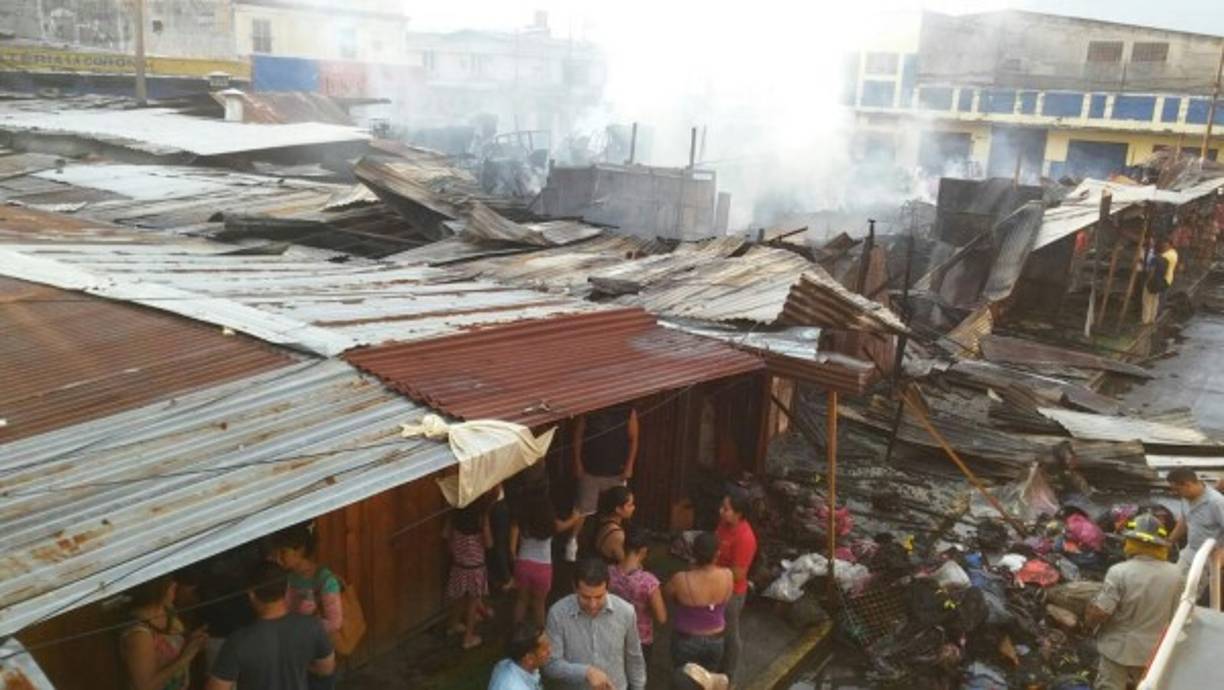 El mercado central de San Pedro Sula se había incendiado en el año 2000 y 2012.