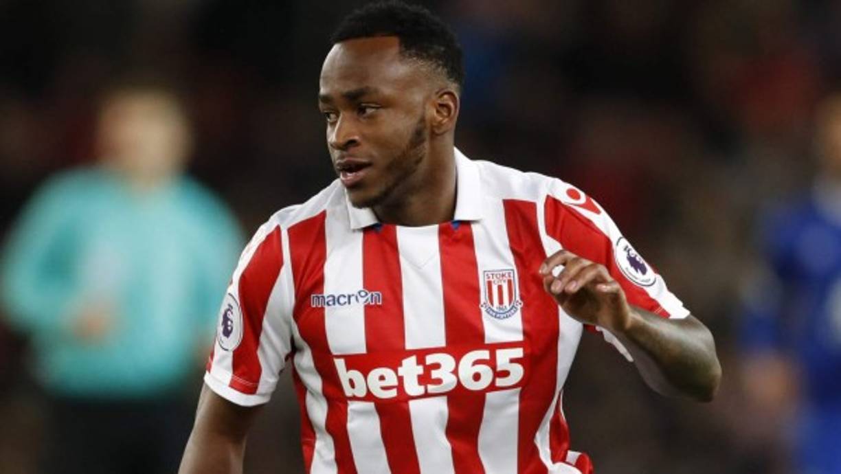 Saido Berahino nació en Buyumbura, Burundi, tiene 25 años y juega como delantero en el Stoke City de la Premier League, club al que arribó en 2017 proveniente del West Bromwich y en el que lleva un gol en 35 partidos.