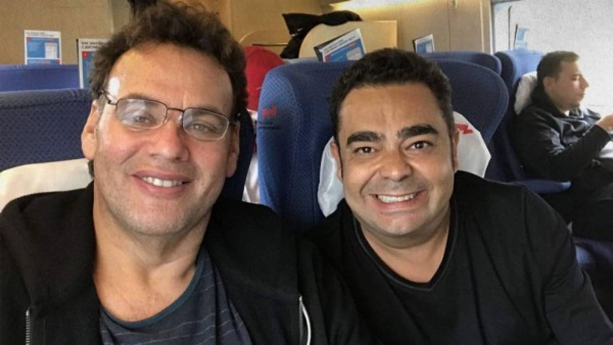 Ante la sorpresiva respuesta, otro usuario le cuestionó si al menos ESPN lo había indemnizado al 100%, a lo que el ex TV Azteca replicó con el emoji de la cara con los ojos blancos, dando a entender que era un pensamiento muy inocente por parte del usuario.<br/><br/>