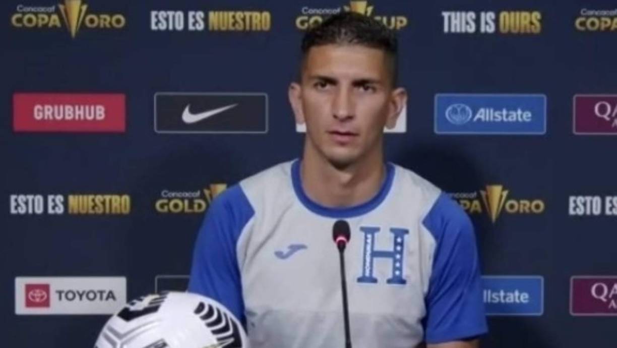 Johnny Leverón: Defensor de 31 años de edad (Olimpia).