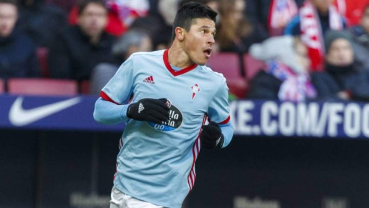 El Valencia ya tiene un central para cubrir las salidas de Jeison Murillo y Rubén Vezo: Facundo Roncaglia. El club de Mestalla, a falta de confirmación oficial, ha llegado a un acuerdo con el Celta de Vigo para obtener la cesión de un jugador que ha perdido protagonismo en el club vigués.