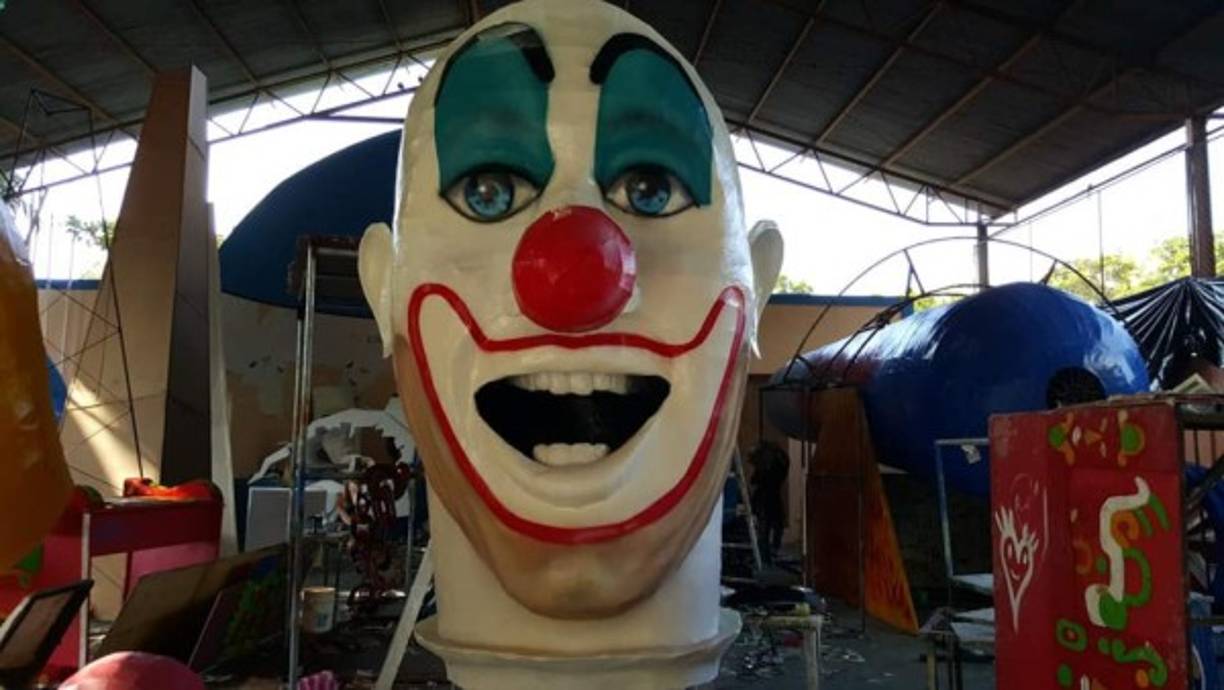 Estructuras gigantes de hierro forradas con papel y pintadas a mano estarán en exposición del 6 al 8 de diciembre en Trinidad.