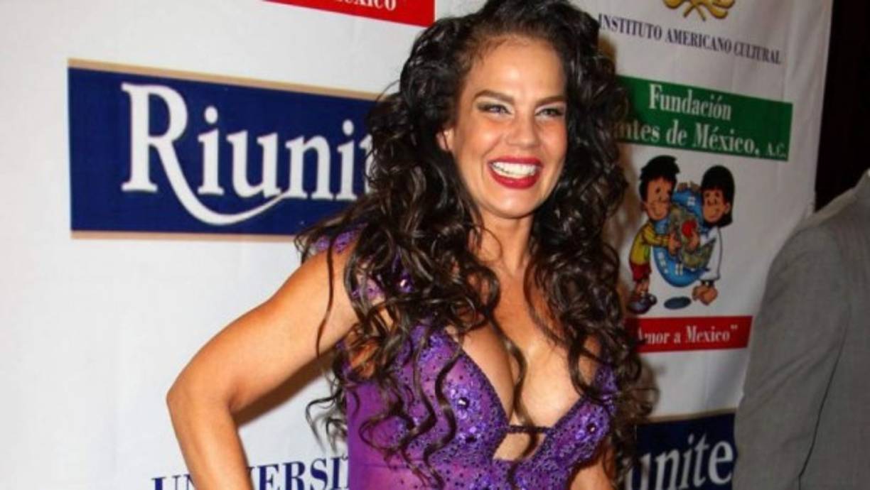 El enojo de la cubana se desató tras su reciente participación en el programa Montse & Joe, el cual es conducido por Oliver y Yolandra Andrade.