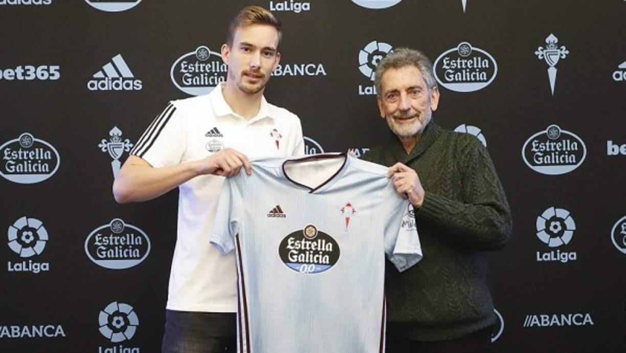 El Celta de Vigo ha hecho oficial el fichaje del mediocampista croata Filip Bradaric, estará cedido en Balaídos hasta final de temporada tras el acuerdo alcanzado por el Hajduk Split.