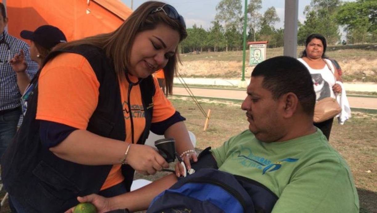 Desde el 12 de abril del año 2015 se han realizado, con la de hoy, 40 jornadas de actividad física en diferentes puntos de la geografía hondureña encabezadas por el presidente Hernández, y ocho jornadas nacionales, donde se han activado de manera simultánea distintas ciudades en todo el país; en todas ellas se han promovido ante miles de personas el deporte y la buena alimentación como las mejores tácticas a la hora de prevenir las enfermedades no transmisibles.