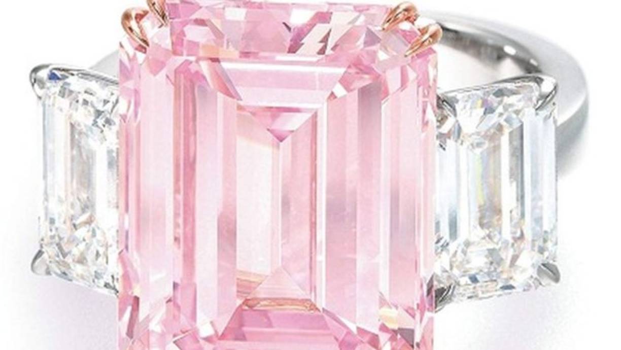 El anillo Perfect Rosa de diamante tiene un valor: US$23.2 millones. Esta pieza batió el récord de venta en una subasta en Asia. (Foto: Christies)