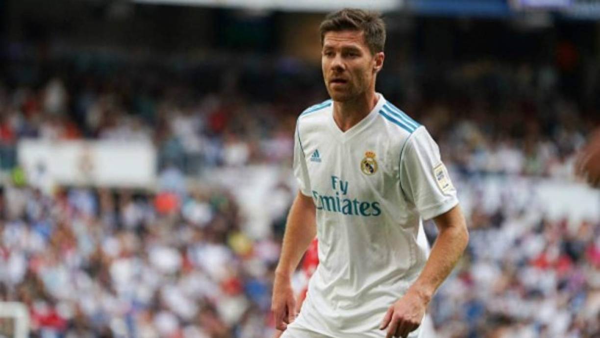 Alonso conoce el club: el mediocampista vasco militó allí entre 2009 y 2014. Alzó la Champions League y se consolidó, por su clase, elegancia y prolijidad con la pelota, como uno de los futbolistas más emblemáticos de la última era en Real Madrid y la selección de España.