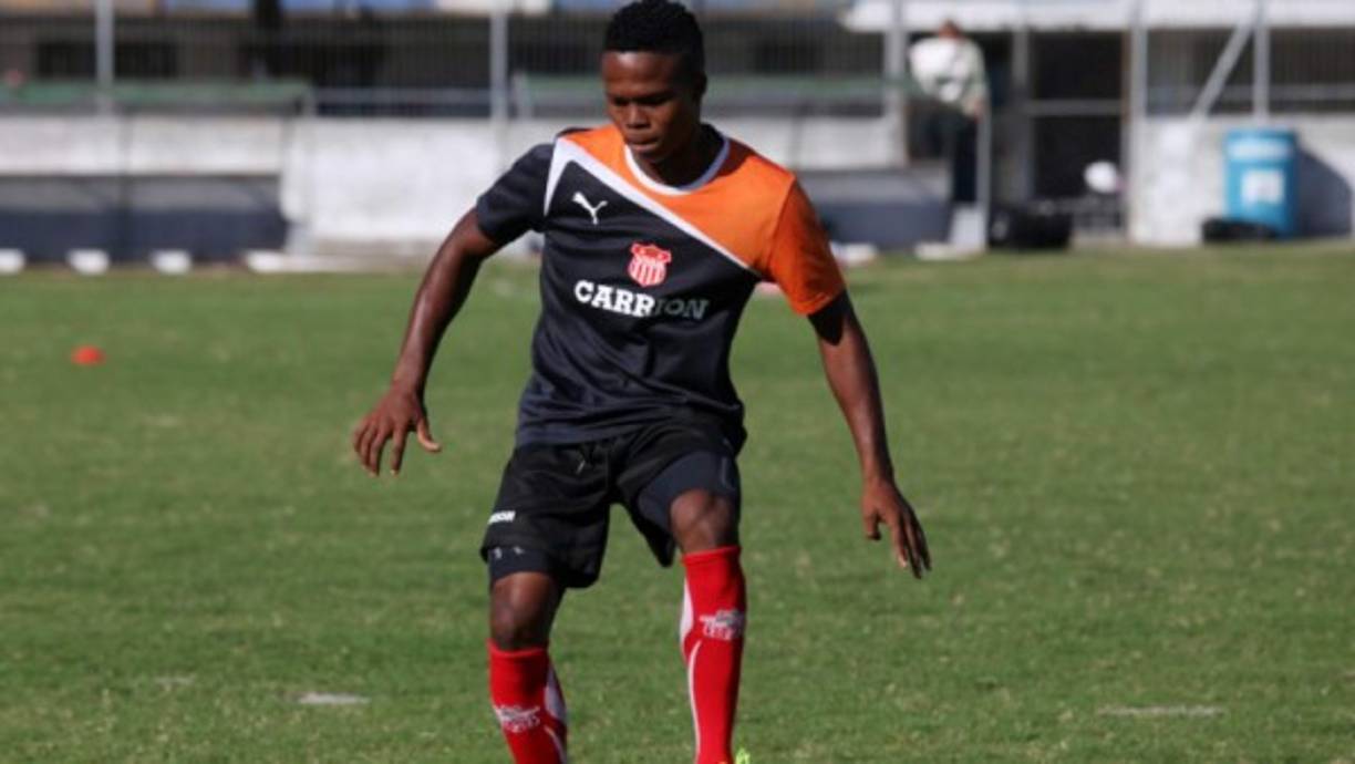 Maycol Montero se ha convertido en nuevo fichaje de la UPNFM; llega procedente del Vida.