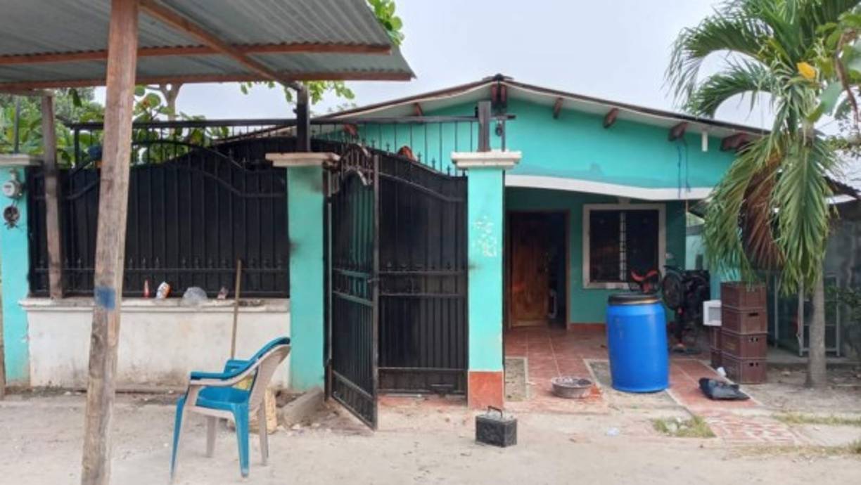 La operación policial se ejecutó en la residencial Valle Verde de Villanueva.