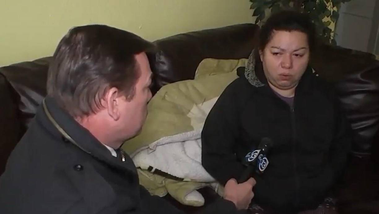 En una entrevista a ABC, Sonia Núñez, esposa de Raymond Lindgren dijo haber escuchado seis disparos en el estacionamiento donde su esposo reparaba carros. 