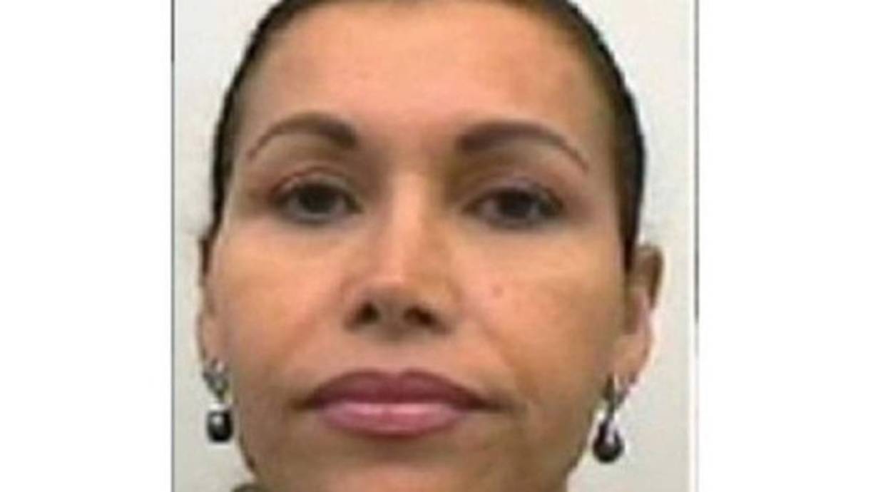 ALEJANDRINA SALAZAR: Es otra de las esposas del 'Chapo'. En 2012 fue añadida a la lista negra de la Oficina para el Control de Activos Extranjeros (OFAC) del Departamento del Tesoro. Es madre de Jesús Alfredo e Iván Archivaldo, dos de los 13 hijos (oficiales) de Guzmán. Estos controlan una facción del Cartel de Sinaloa. <br/><br/>Estados Unidos acusó a la mujer de ayudar al 'Chapo' a evadir la justicia.