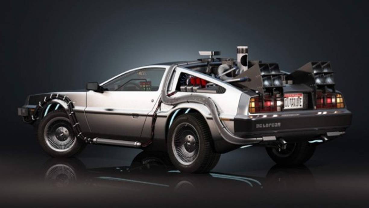 Y helo aquí, dejamos lo mejor para el final. Uno de los autos más reconocidos de la historia del cine, el Delorean DMC-12, protagonista indiscutible junto a Marty McFly y Doc Brown, de la trilogia de 'Volver al Futuro'. Es todo un símbolo de la época de los 80.