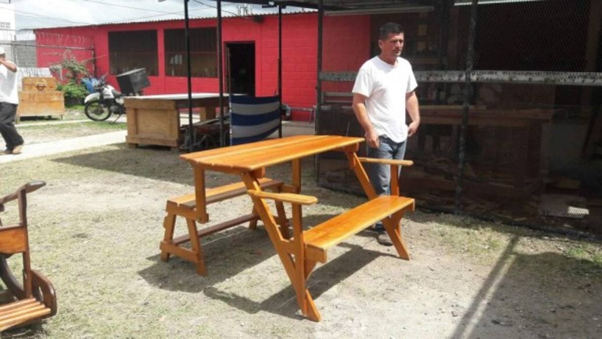 En esta foto un mueble para exteriores.