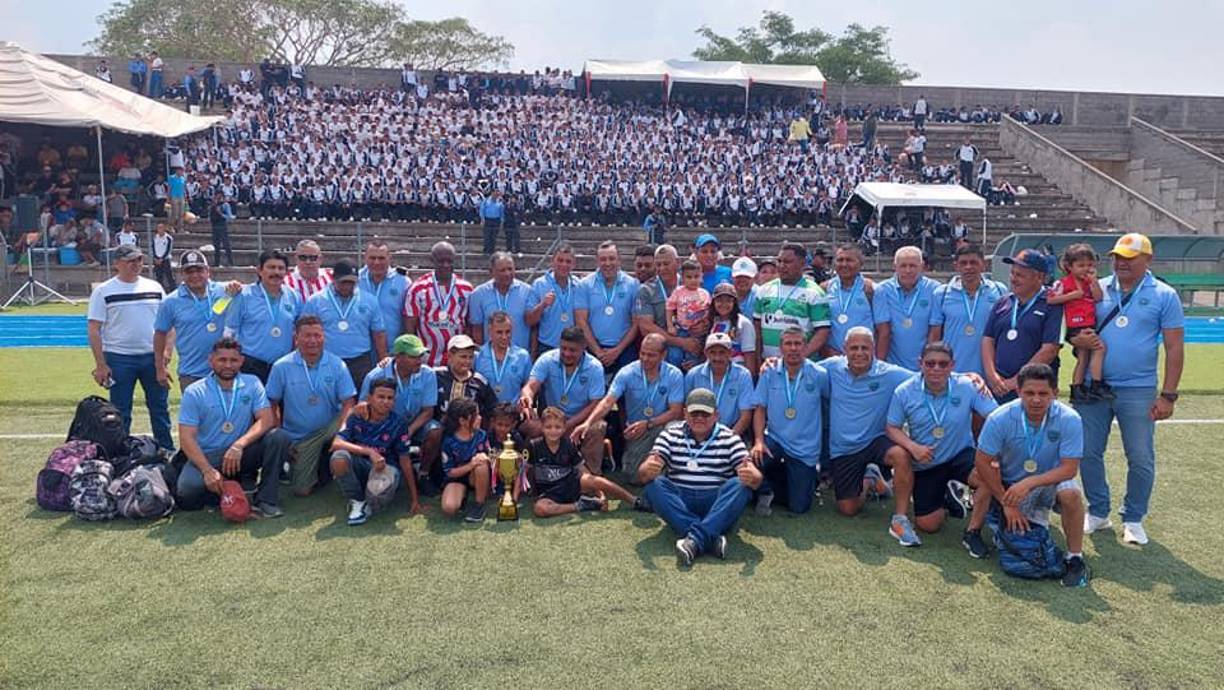 La Policía Nacional tiene su equipo y jugará la próxima temporada en la segunda división de Honduras luego de comprarle la categoría al Sabá de Colón.