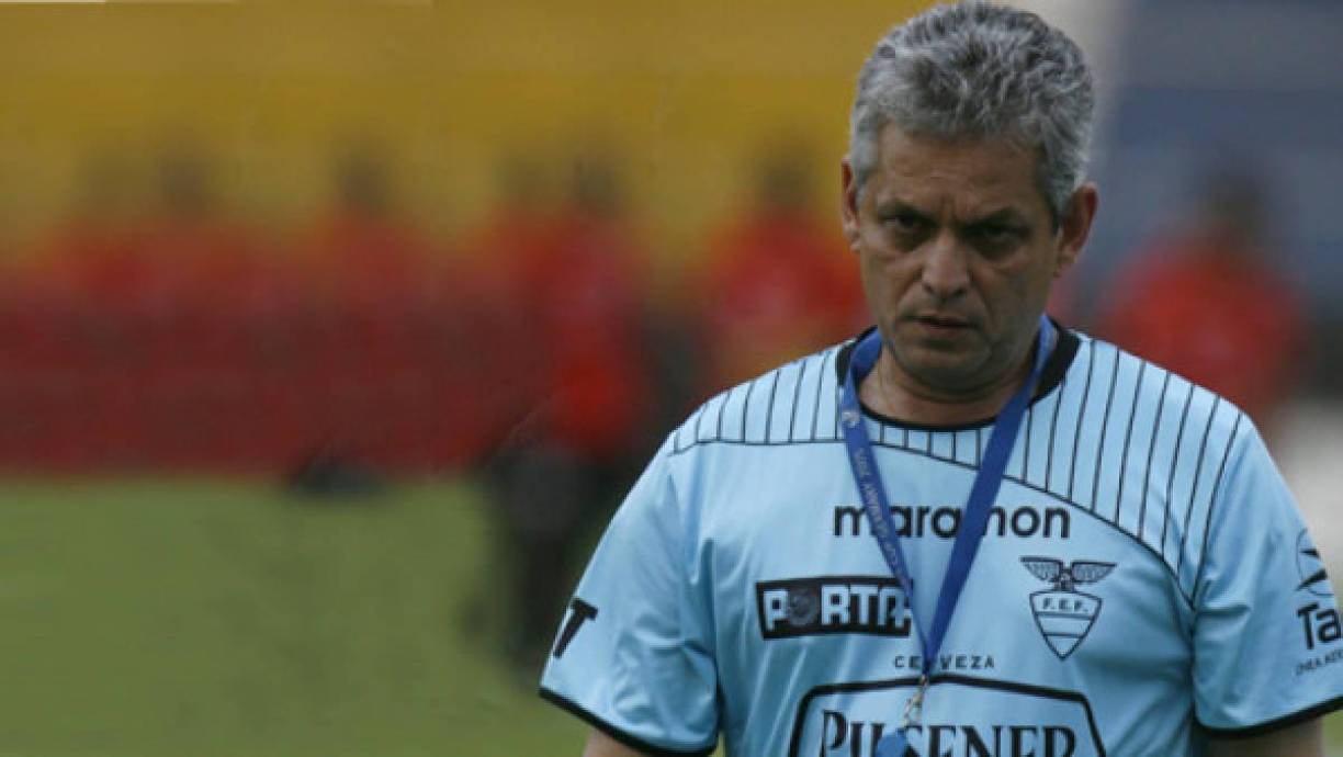 ‘Cuando me retire vendré a vivir a La Ceiba y a dirigir al Vida’, confesó el empresario y presidente vitalicio de Real España, Mateo Yibrín, que su amigo Reinaldo Rueda le dijo hace algún tiempo. ‘He dicho por muchos años lo del Vida por un afecto especial’, manifestó el DT colombo-hondureño con motivo de su visita de 2019 con Chile.