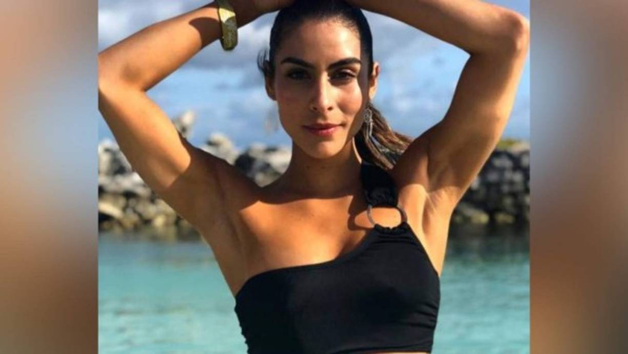 La cantante María León tiene fascinados a sus seguidores con unas recientes fotografías en las que muestra cómo ha moldeado su silueta y de qué manera lo ha logrado.