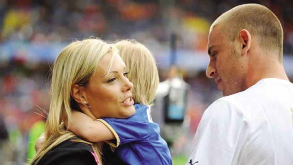 En 2014, la mismísima Tamara debió cumplir una condena tras ser acusada de ser partícipe del secuestro y extorsión al empresario Antonello Leffi, quien fue abordado en un bar y trasladado en un Mercedes Benz por un grupo de ocho personas, del que Tamara Pisnoli formaba parte.