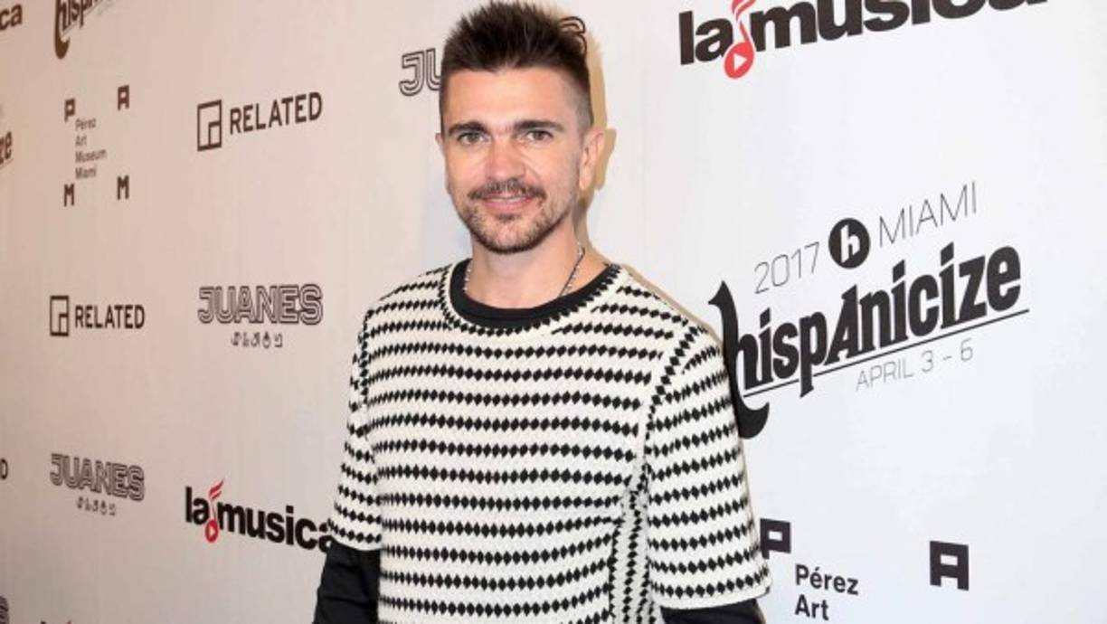 El colombiano Juanes dijo que México está en sus oraciones y compartió información de la Cruz Roja mexicana respecto a necesidades de ayuda y lugares de recogida.