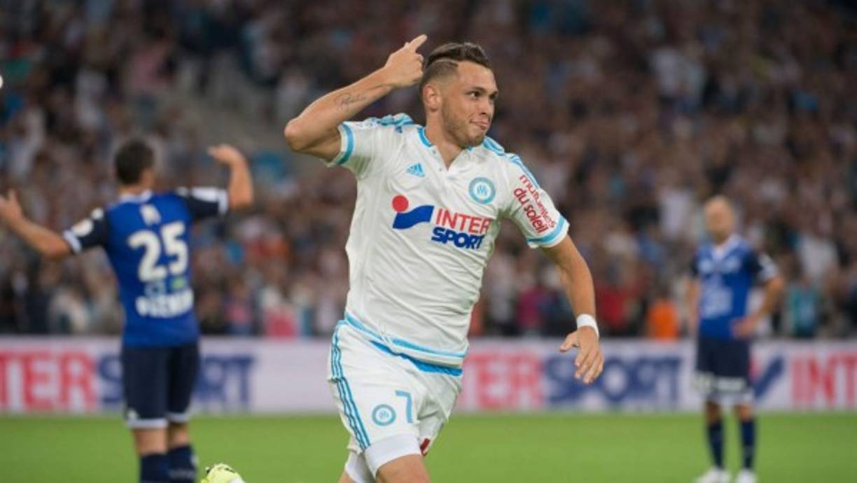 Il Corriere dello Sport asegura que esta misma mañana tanto AC Milan, como Olympique de Marsella han llegado a un acuerdo para que Lucas Ocampos se convierta en nuevo futbolista rossoneri. Actualmente está cedido en el Genoa.