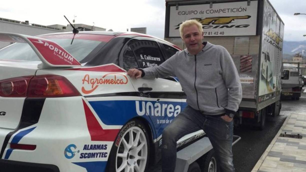 Santiago Cañizares, ex arquero del Valencia y de la selección española y mundialista en el ‘94, ‘98 y 2006, corre en el Campeonato de España desde 2011.