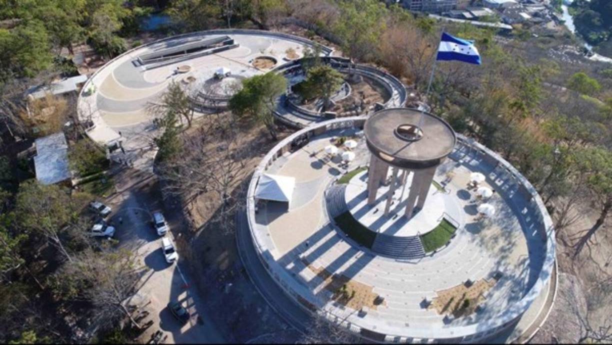 La FET, como ente administrador del cerro Juana Laínez y promotor del Parque Estudiantil, tiene como objetivo promover el uso del espacio público en la capital a través de la creación de áreas verdes y espacios de recreación.