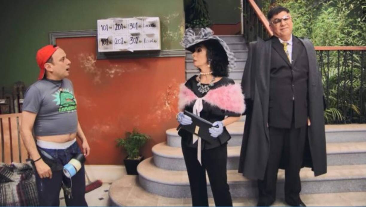 Macaria interpretada por Magda López regresa más 'fina que nunca'.