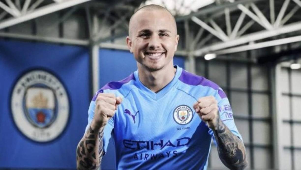 José Ángel Esmorís Tasende: Mejor conocido como Angeliño, es un lateral izquierdo español que cuenta con 23 años de edad.