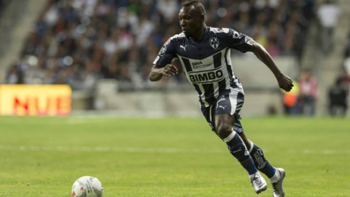 El volante ecuatoriano Walter Ayoví.