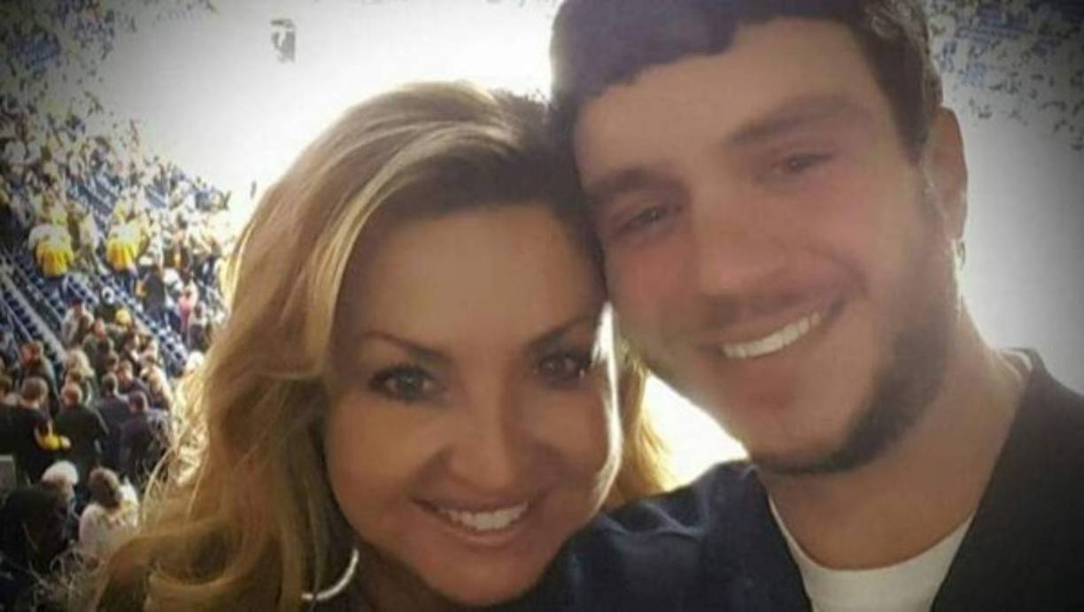 Sonny Melton de 29 años falleció por salvar la vida de su esposa Heather Melton.