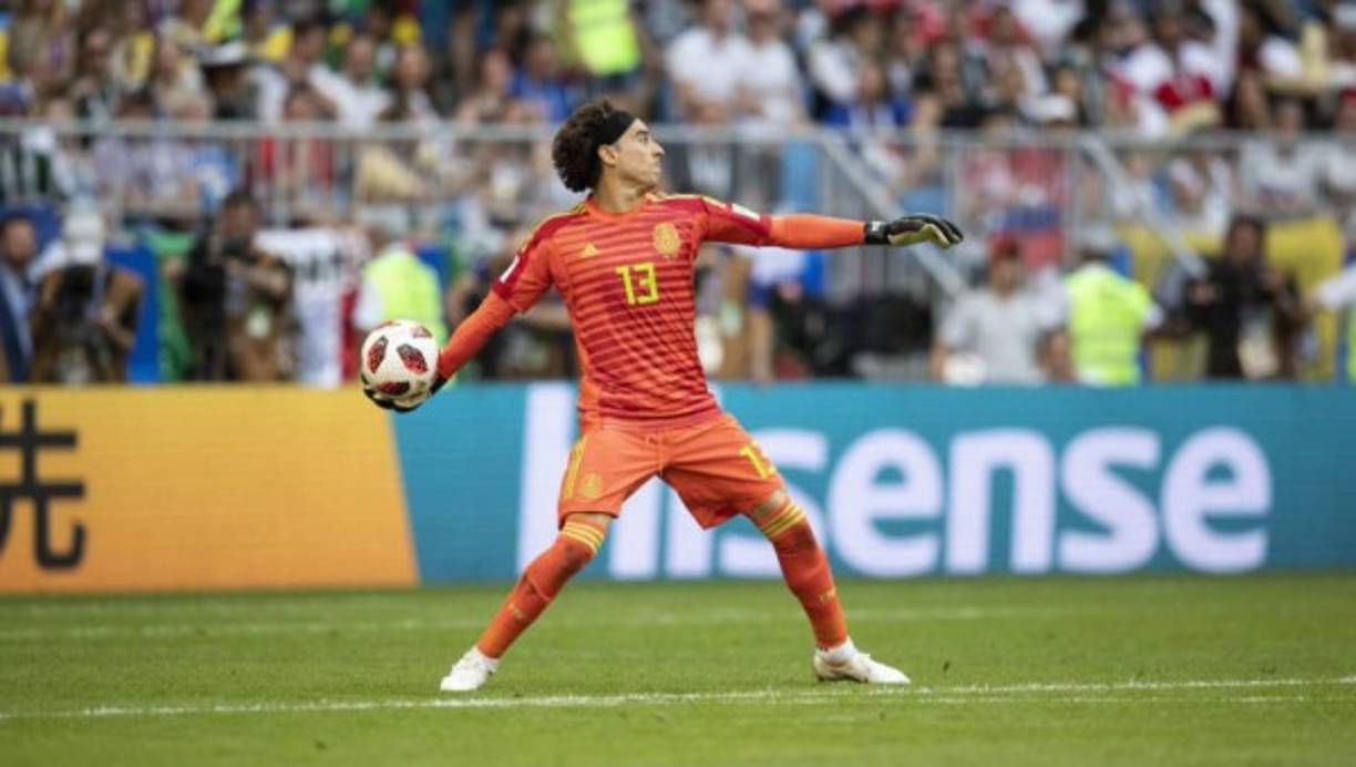 El mexicano Guillermo Ochoa llegaría al Udinese de Italia.