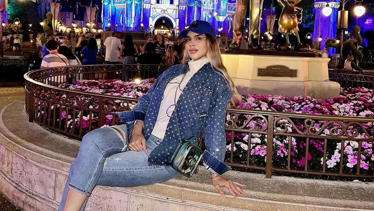 Sin embargo, la madre de Paola señaló al futbolista Carlos Salcedo, su hijo, como el autor intelectual del crimen: “La razón real por la que Carlos Salcedo se quiere ir del país es porque él y su esposa Andrea Navarro son los autores intelectuales del asesinato de Paola”.